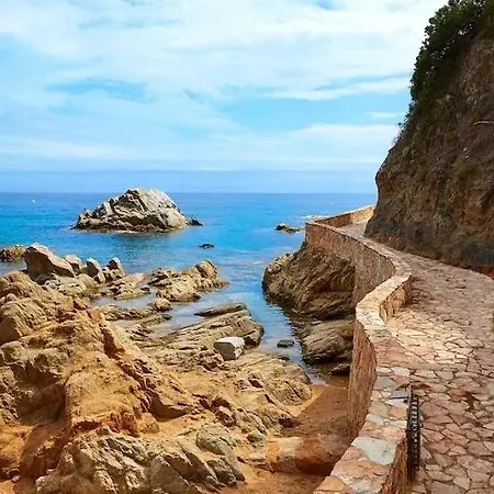 Cala Paula يوريت دي مار